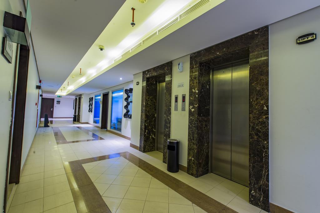 Imperial Suites Hotel Doha Exterior foto